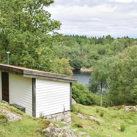 Holiday home Amazing In Storeb With 5 Bedrooms And Wifi *